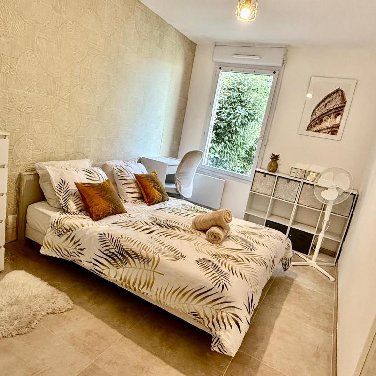 Temple Luxe- by GC - Balnéo - Jardin- Wifi - Parking privé securisé - Appartement - Vue sur Jardin - 4