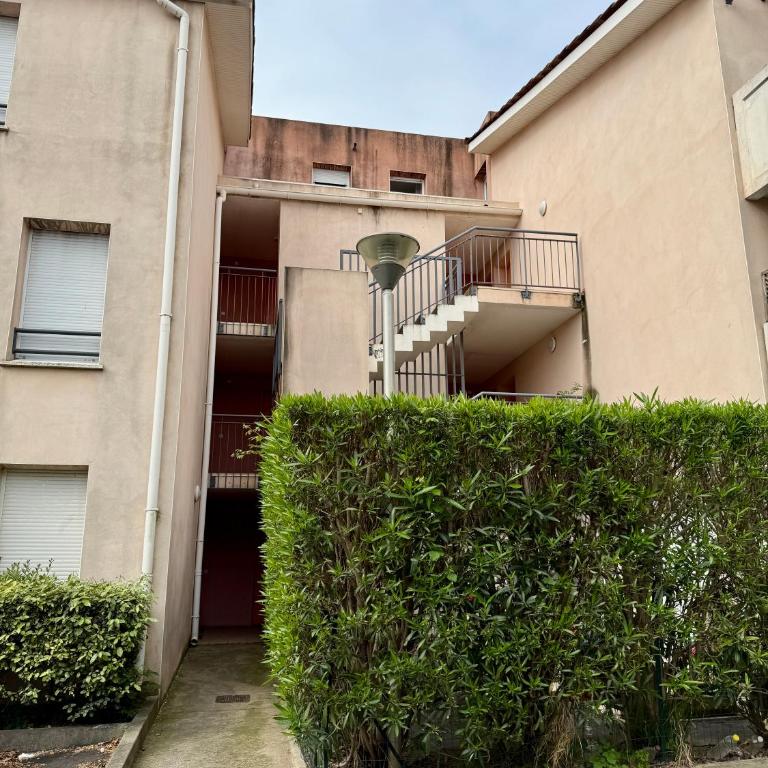 Temple Luxe- by GC - Balnéo - Jardin- Wifi - Parking privé securisé - Appartement - Vue sur Jardin - 16