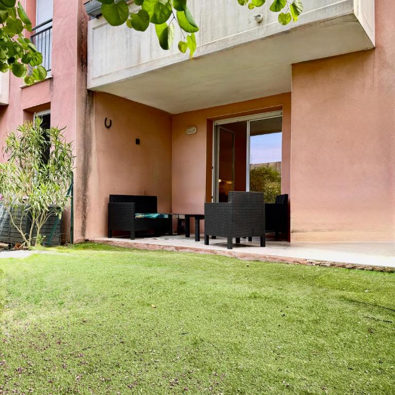 Temple Luxe- by GC - Balnéo - Jardin- Wifi - Parking privé securisé - Appartement - Vue sur Jardin - 2