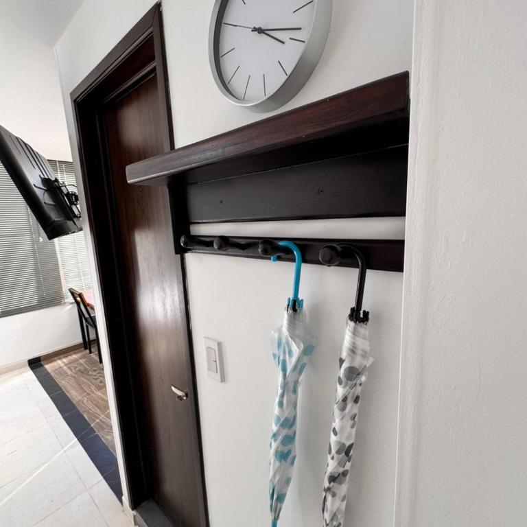 Apartamentos amoblados de 1, 2 y 3 dormitorios - Estudio con vistas a las montañas - 14