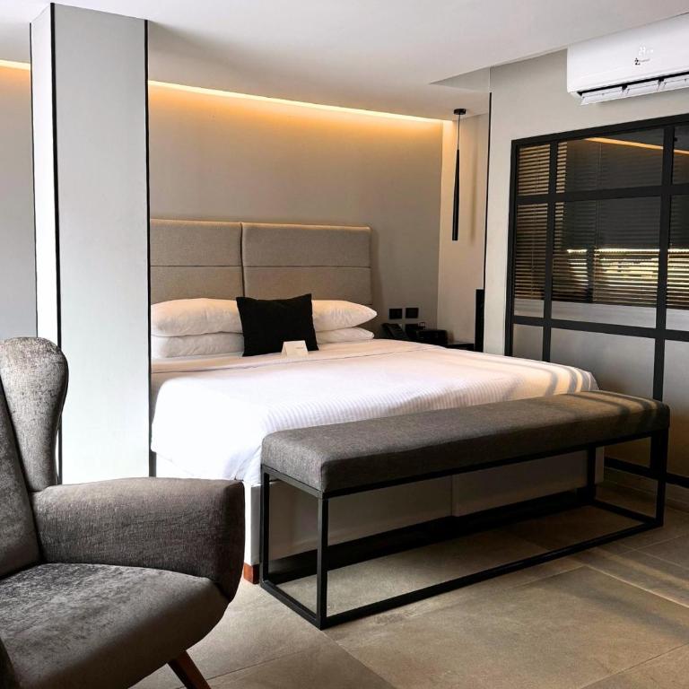 Ontico Urban Design Hotel - Superior King Suite - 13