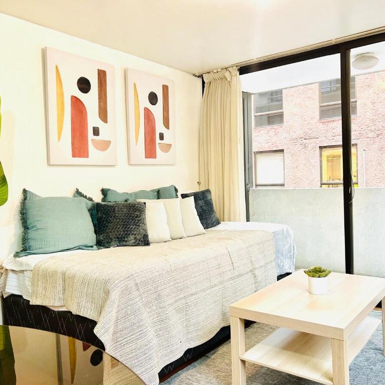 Steps to Costanera Center, 6P - Apartamento de 2 dormitorios con balcón - 11