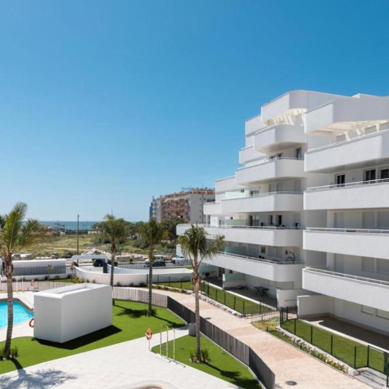 Horus Beach Paradise- Piscina y Gran Terraza con Jardín - One-Bedroom Apartment - 45