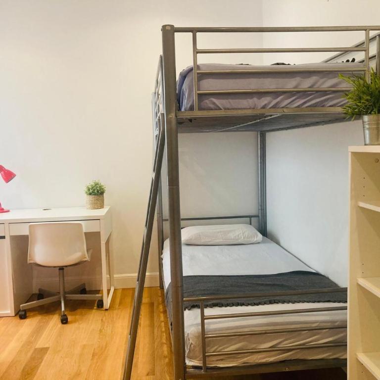 Piso deluxe frente al guggenheim con garaje gratis - Three-Bedroom Apartment - 15