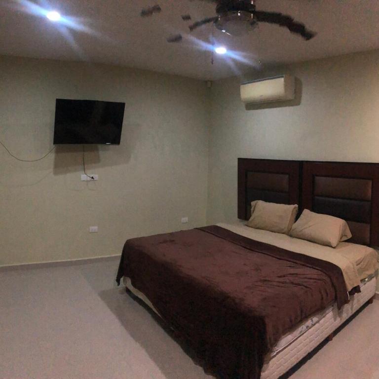 Beautiful House in Prado Norte, Jhonnis House! - Four-Bedroom House - 5