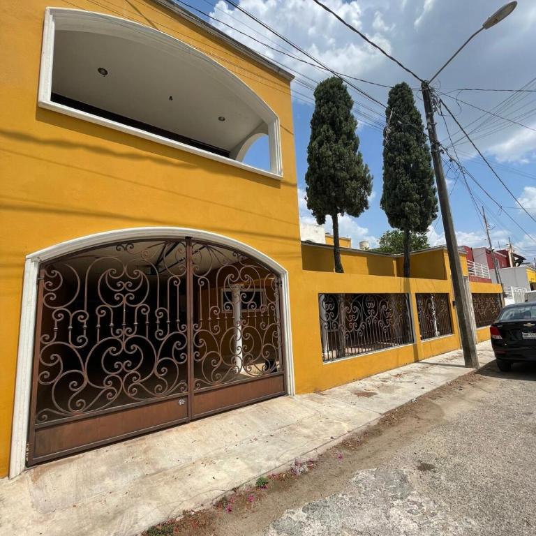 Beautiful House in Prado Norte, Jhonnis House! - Four-Bedroom House - 1