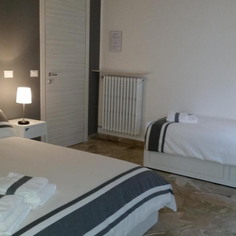 B&B Casa Rosellina - Camera Tripla con Bagno Privato - 6