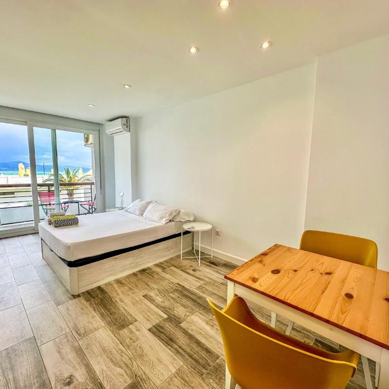 Holiday Home in Torremolinos by the Beach - Casa de vacaciones de 1 dormitorio - 10