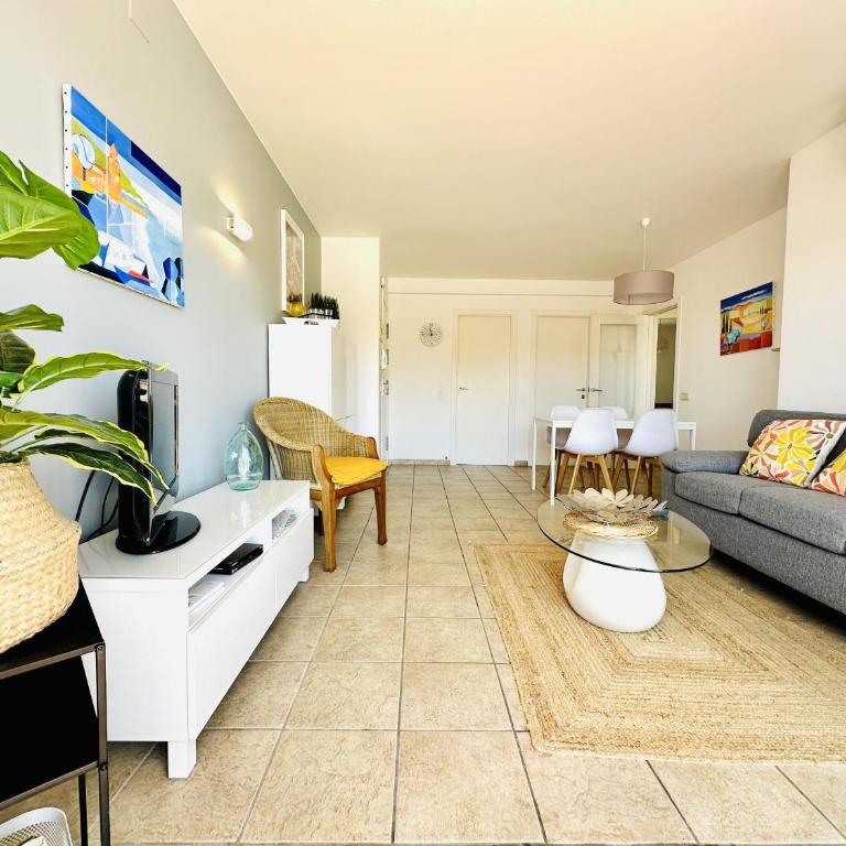 Apartamento Familiar con Piscina y Jardín cerca de la Playa en Santa Margarita - ES-258-101 - Apartment - 15
