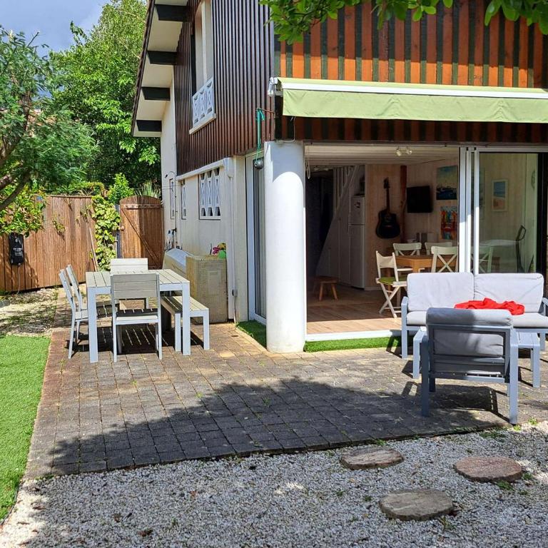 Maison de vacances avec Jacuzzi proche du Lac de Biscarrosse - FR-1-831-12 - Villa - 2