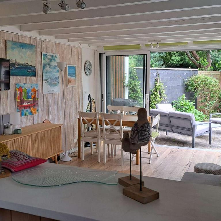 Maison de vacances avec Jacuzzi proche du Lac de Biscarrosse - FR-1-831-12 - Villa - 6