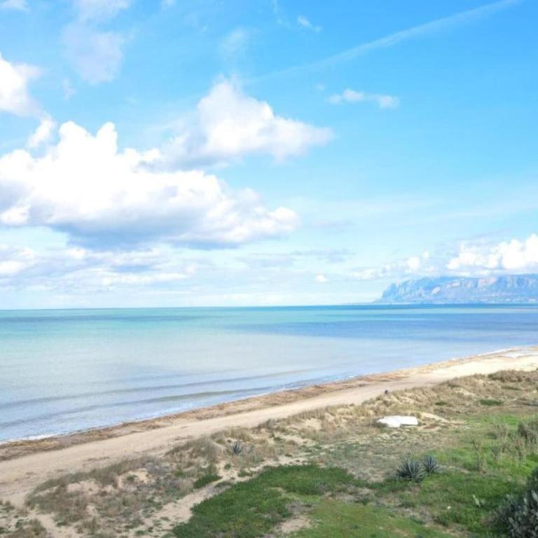 Family-Friendly Sicily Stay - Villa con 2 Camere da Letto - 36