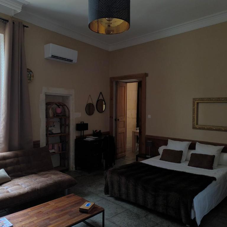 Appartement centre ville NIMES - Two-Bedroom Apartment - 5