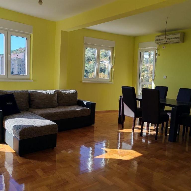 Adriatic Horizont Apartment - Three-Bedroom Apartment with Sea View - 2