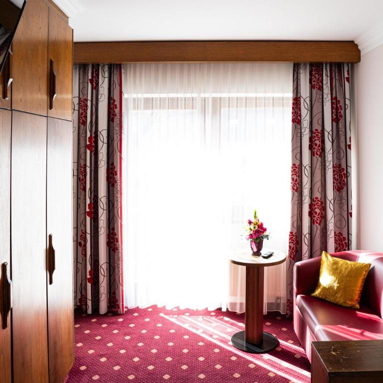 Hotel Rossmann - Einzelzimmer mit Balkon - 4