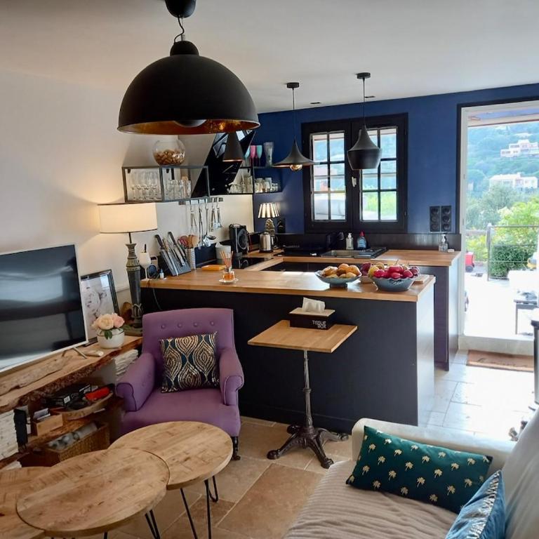 Elegant Duplex, pool and beach - Maison 1 Chambre - 8