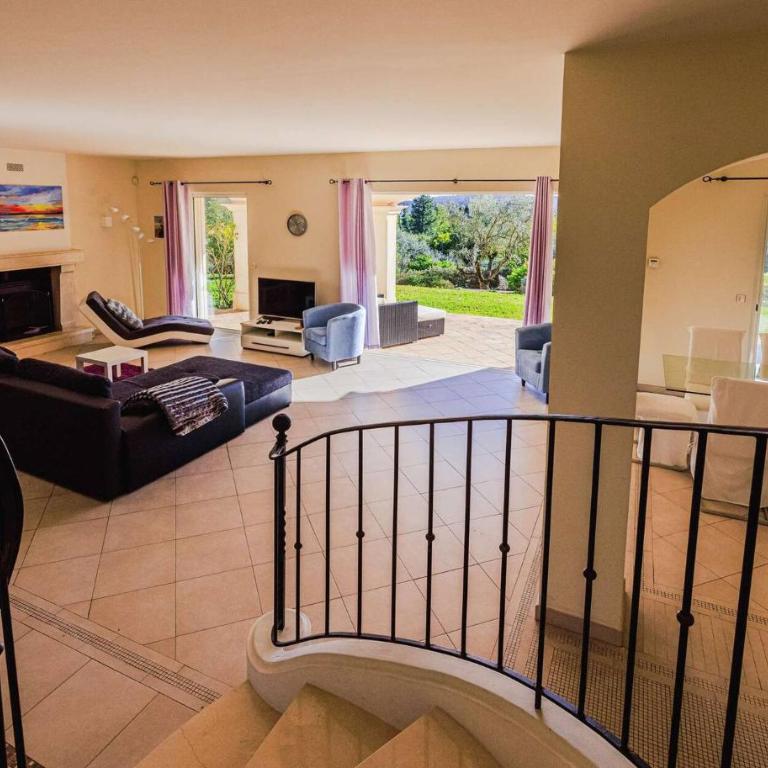 Villa Cramond - avec Piscine pour 8 Pers - Tourrettes-sur-Loup - Maison de Vacances 4 Chambres - 4
