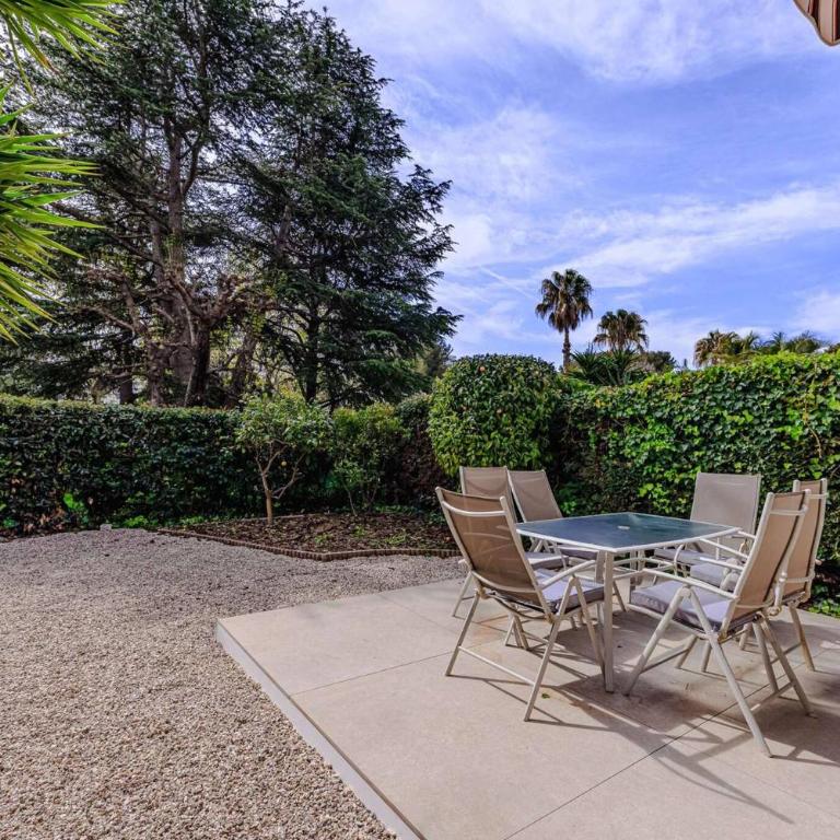 Marina Rey - Apt pour 4 à 400m des plages Côte d'Azur - Appartement 2 Chambres - 2
