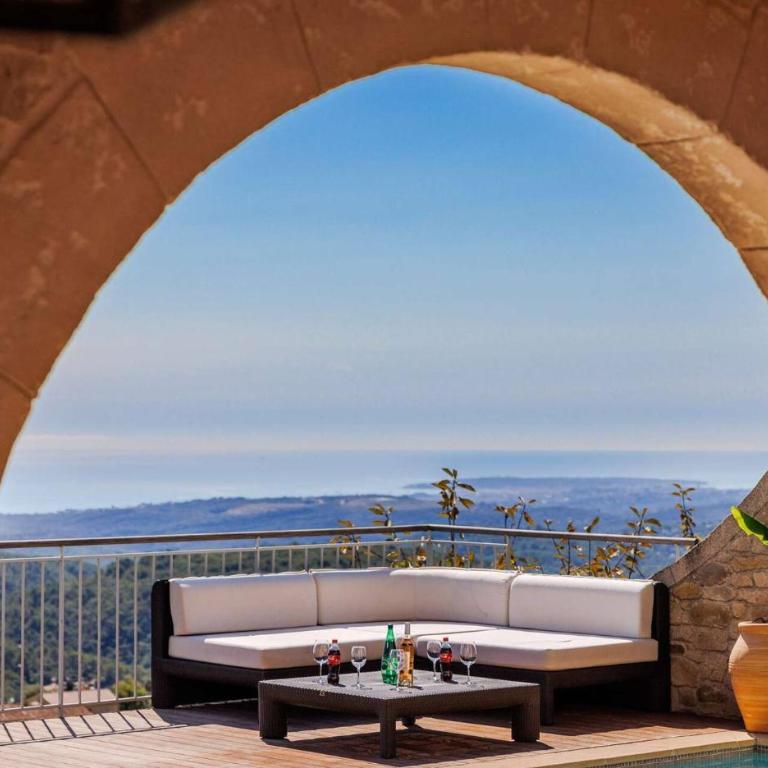 Le Mas d'Azur - Villa d'exception avec vue panoramique sur la Baie des Anges - Maison de Vacances 4 Chambres - 14