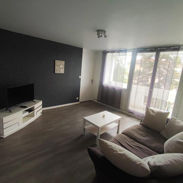 L'appart de la tour T4 - Appartement 3 Chambres - 3