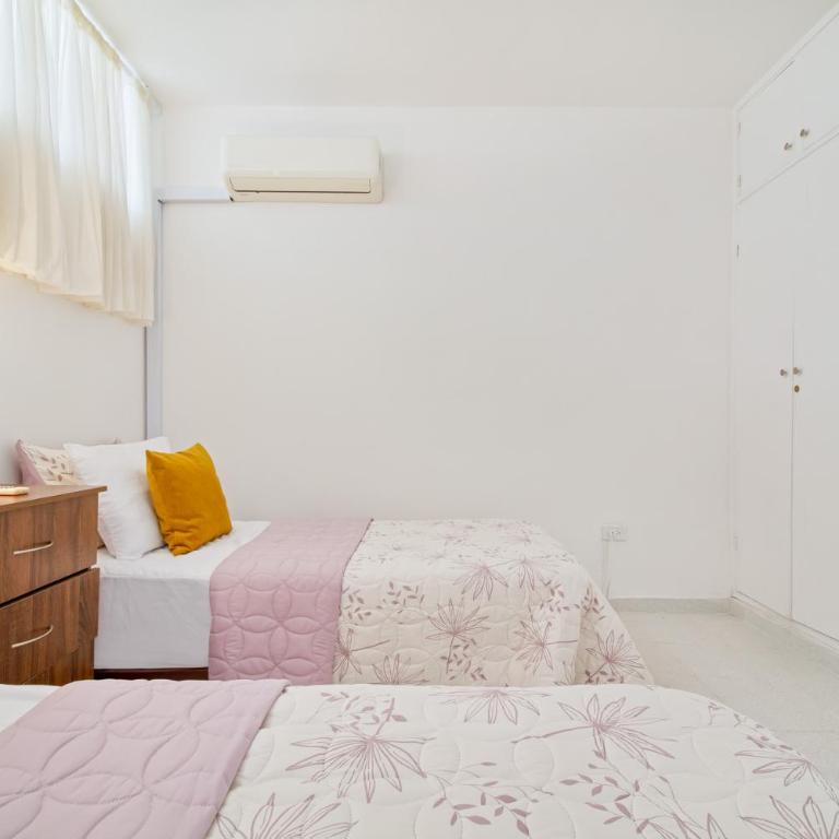 Apartamento comodo con excelente ubicacion - Two-Bedroom Apartment - 11