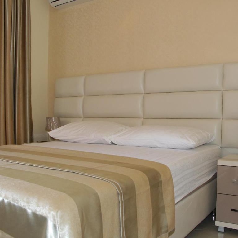 Apartments Amira - Apartment - 3