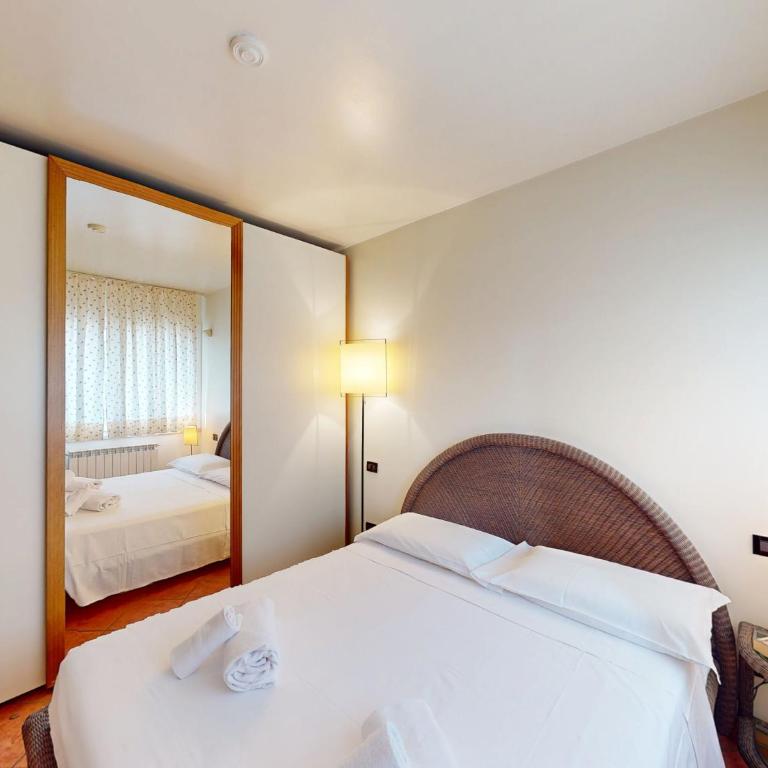 Appartamento Gloria by Bookinggardalake - Appartamento con Vista Lago - 17