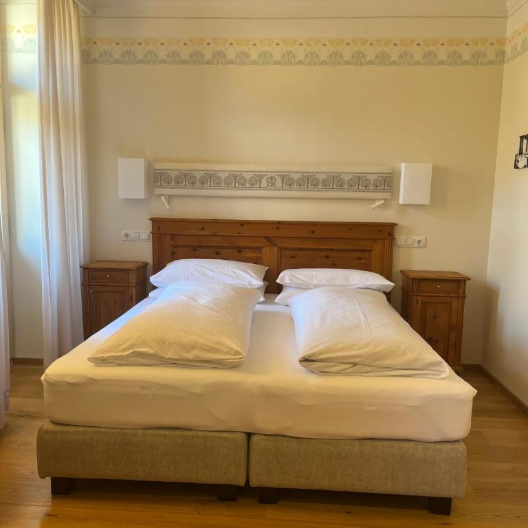 Hotel Monte Sella - Camera Queen Deluxe - 4