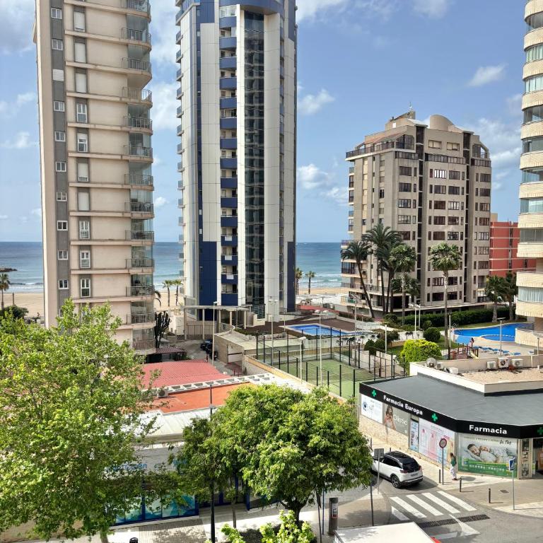 Apartment Sylvia, by beach, sea view, promenade, garage - Two-Bedroom Apartment with Balcony and Sea View - 3