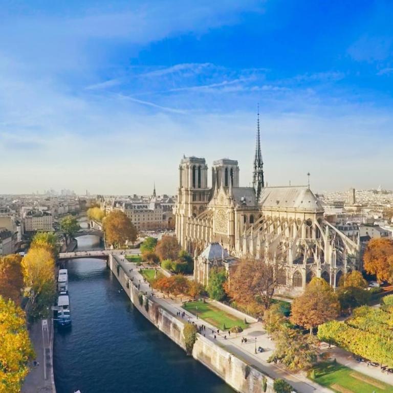 Mini loft in Notre Dame district, Île Saint-Louis, Paris - Appartement 1 Chambre - 4