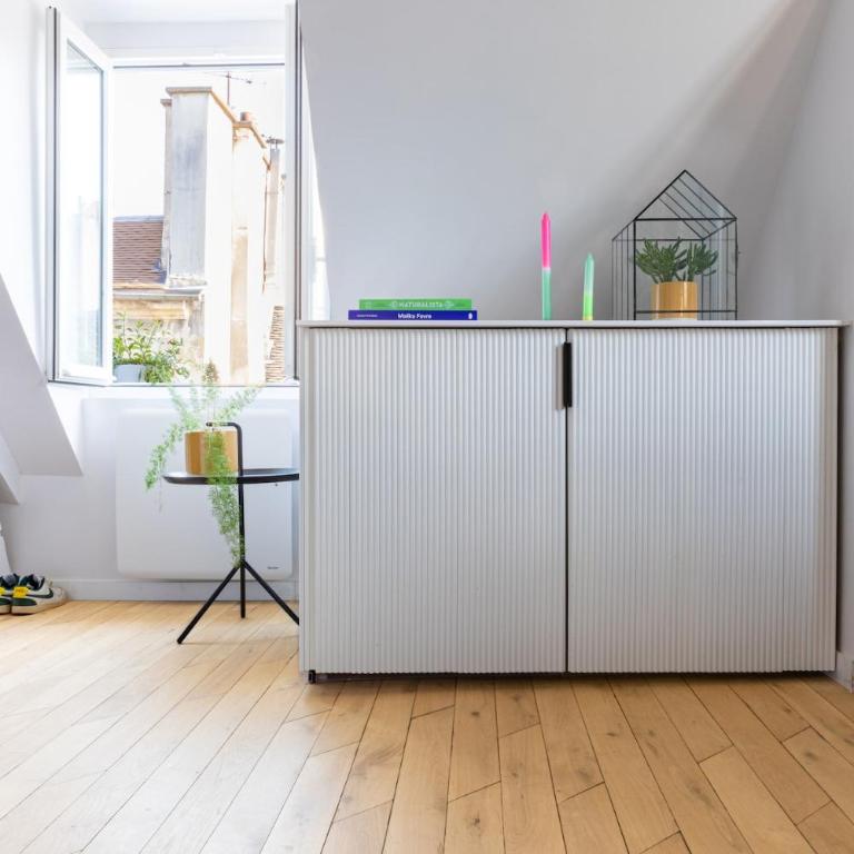 Mini loft in Notre Dame district, Île Saint-Louis, Paris - Appartement 1 Chambre - 10