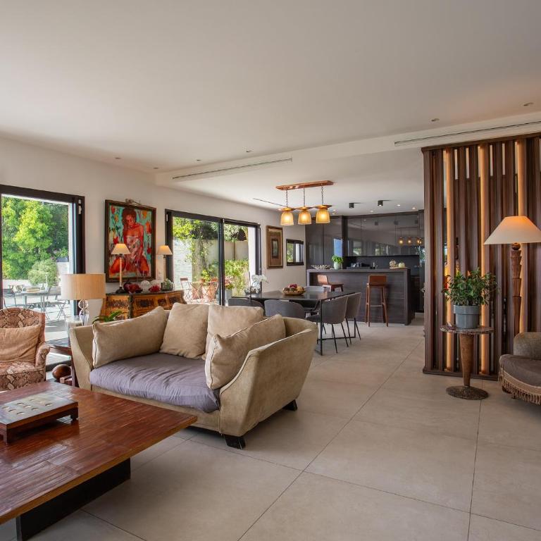 Villa Les Sources VI4245 By Riviera Holiday Homes - Villa avec Piscine Privée - 10