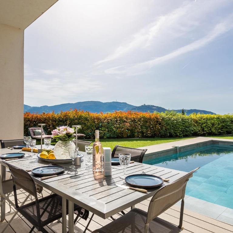 Villa Les Sources VI4245 By Riviera Holiday Homes - Villa avec Piscine Privée - 3
