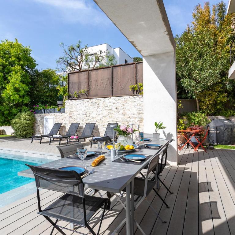 Villa Les Sources VI4245 By Riviera Holiday Homes - Villa avec Piscine Privée - 4
