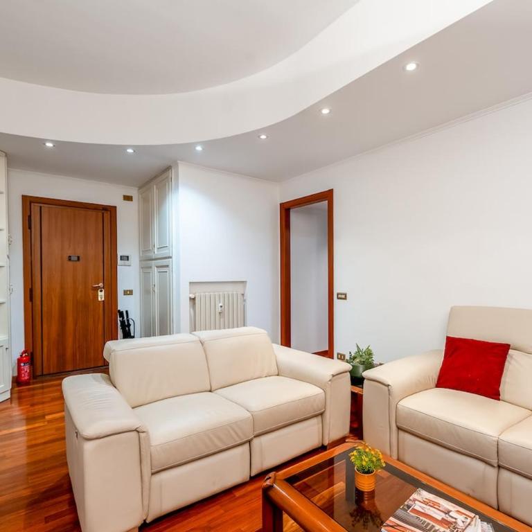 Navigli-Fashion District - 5min to metro FREE WI-FI - Appartamento con 2 Camere da Letto - 38