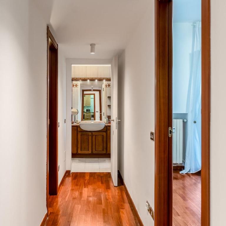Navigli-Fashion District - 5min to metro FREE WI-FI - Appartamento con 2 Camere da Letto - 47