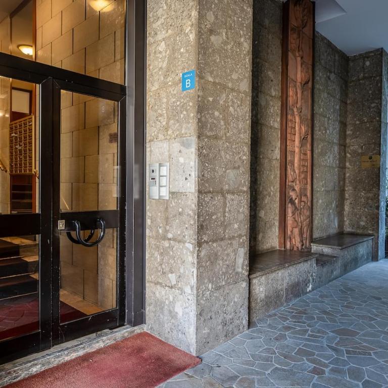 Navigli-Fashion District - 5min to metro FREE WI-FI - Appartamento con 2 Camere da Letto - 51
