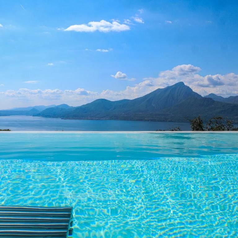 Podere Sabaina, Private Villa mit beheiztem Pool, Seeblick und 3 Wohneinheiten zur Alleinnutzung - Villa con Piscina Privata - 38