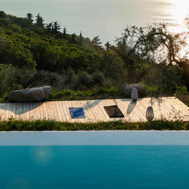 Podere Sabaina, Private Villa mit beheiztem Pool, Seeblick und 3 Wohneinheiten zur Alleinnutzung - Villa con Piscina Privata - 46