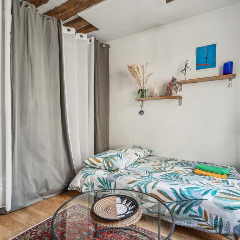 Joli studio grand et calme, Marais - Appartement 1 Chambre - 11