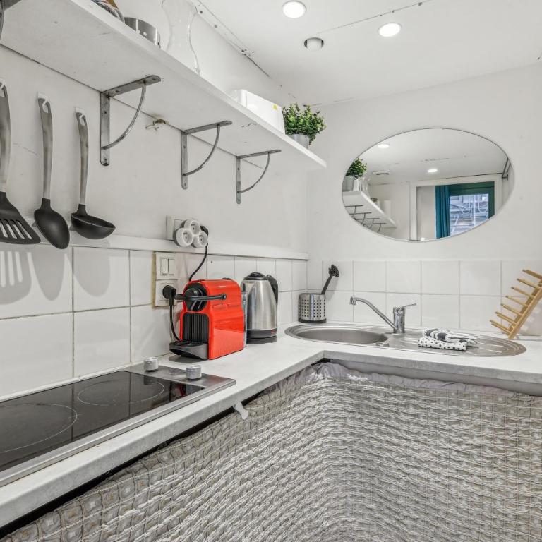Joli studio grand et calme, Marais - Appartement 1 Chambre - 4