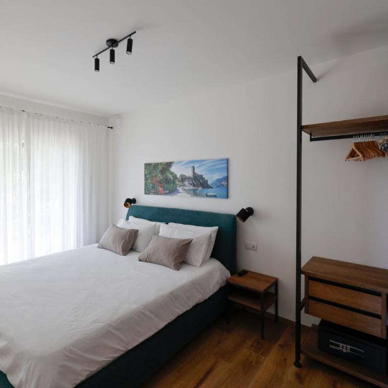 Podere Sabaina, Private Villa mit beheiztem Pool, Seeblick und 3 Wohneinheiten zur Alleinnutzung - Villa con Piscina Privata - 55