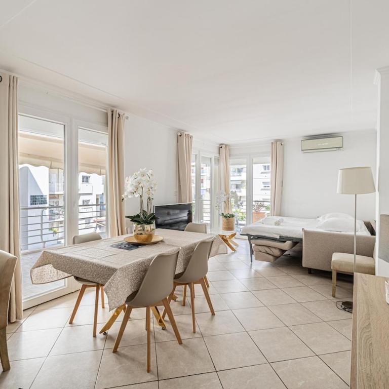 78 LERINS - Bel appartement 2 chambres sur la Croisette - Appartement 2 Chambres - 10