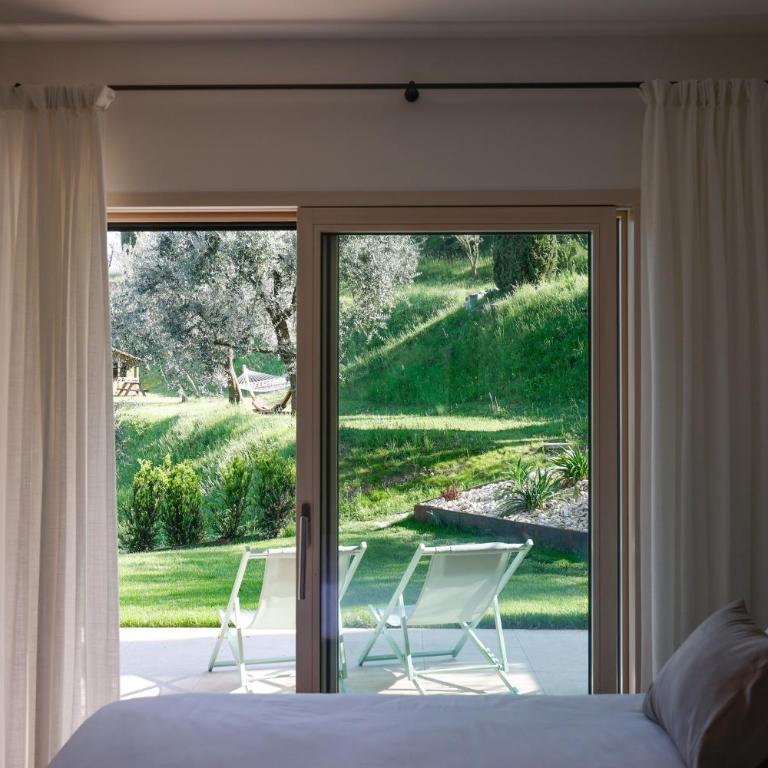 Podere Sabaina, Private Villa mit beheiztem Pool, Seeblick und 3 Wohneinheiten zur Alleinnutzung - Villa con Piscina Privata - 77