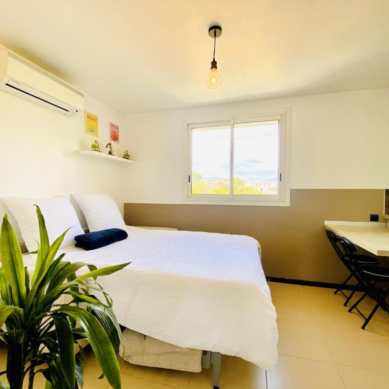 À 1 voie piétonne de la plage, du centre et du port pour 1 à 4 personnes - Appartement 1 Chambre - Non-Fumeurs - 8