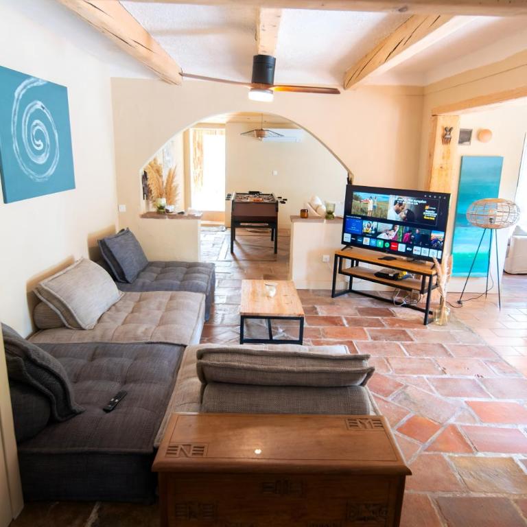 Batisse de vacance cadre exceptionnel - Villa avec Piscine Privée - 15