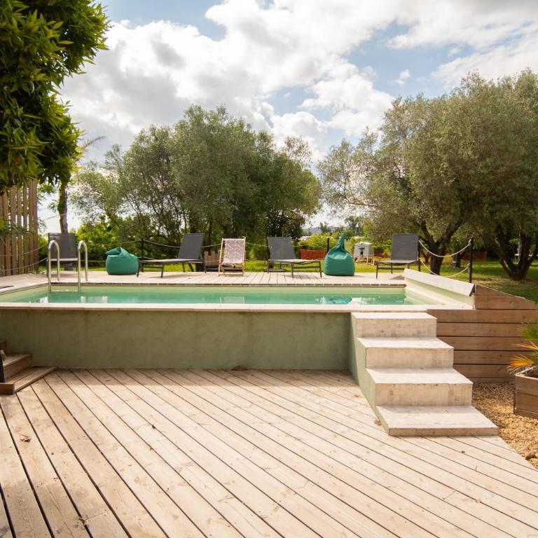 Batisse de vacance cadre exceptionnel - Villa avec Piscine Privée - 40