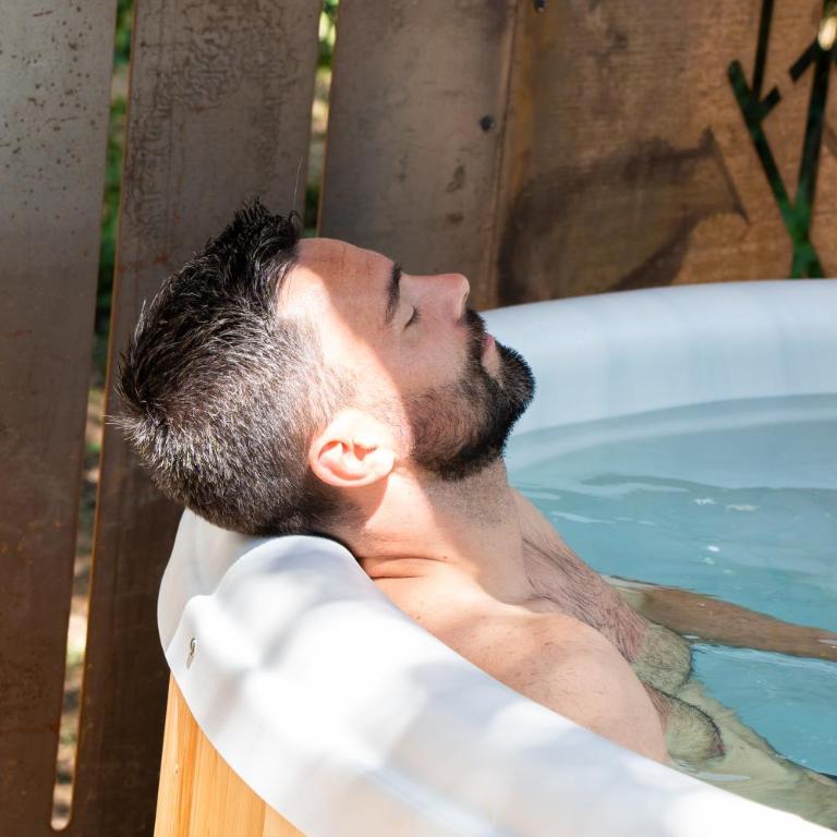 Batisse de vacance cadre exceptionnel - Villa avec Piscine Privée - 49