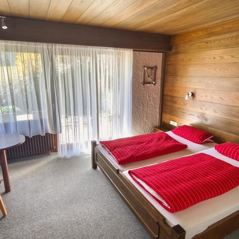 Pension Cafe Katharina - Chambre Double avec Terrasse - 5
