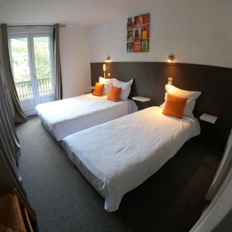 Hôtel de Londres - Chambre Familiale (2 Adultes + 3 Enfants) - 3